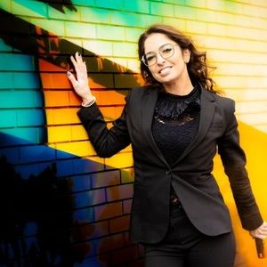 Meet your Posher, Cindy